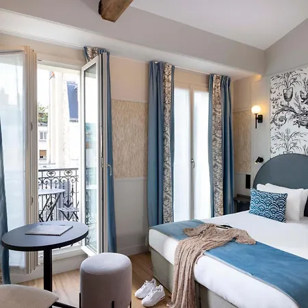 Grand Lévêque Hotel