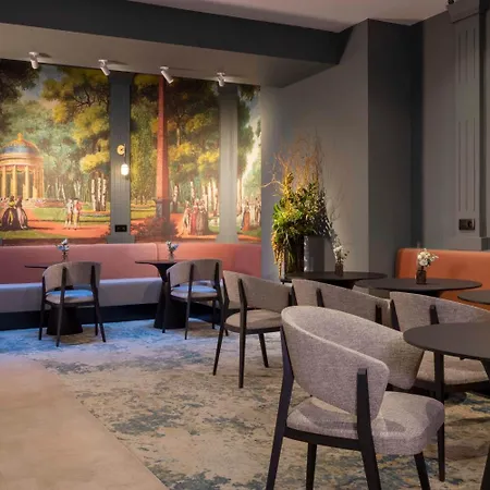 Hotel Grand Leveque Paris