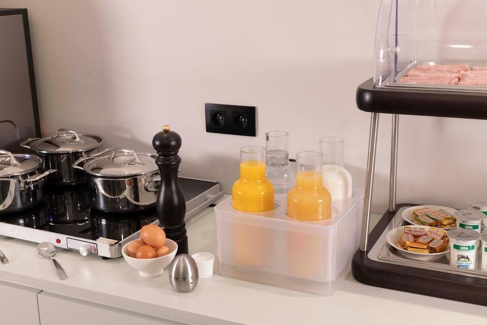 Hotel Grand Leveque 3*